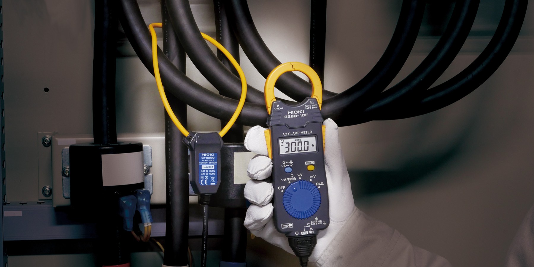 1_AC-Current Clamps-HIOKI-3280-70F-AC-clamp-meter-with-CT6280-flexible-AC-current-sensor