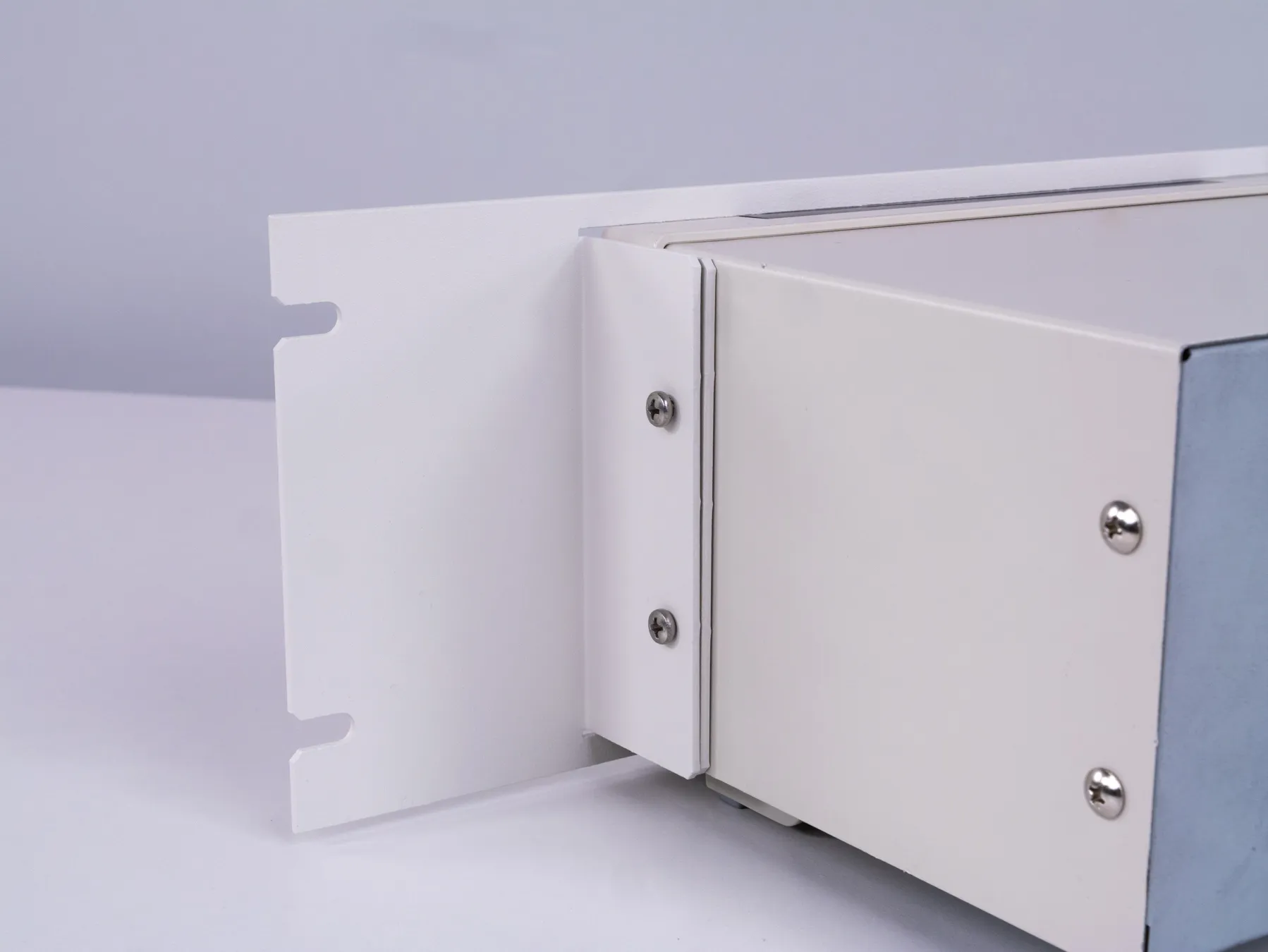 HIOKI EU3533 rack mount kit for HIOKI LCR meters IM3533 IM3570 and IM3590 19 inch racks
