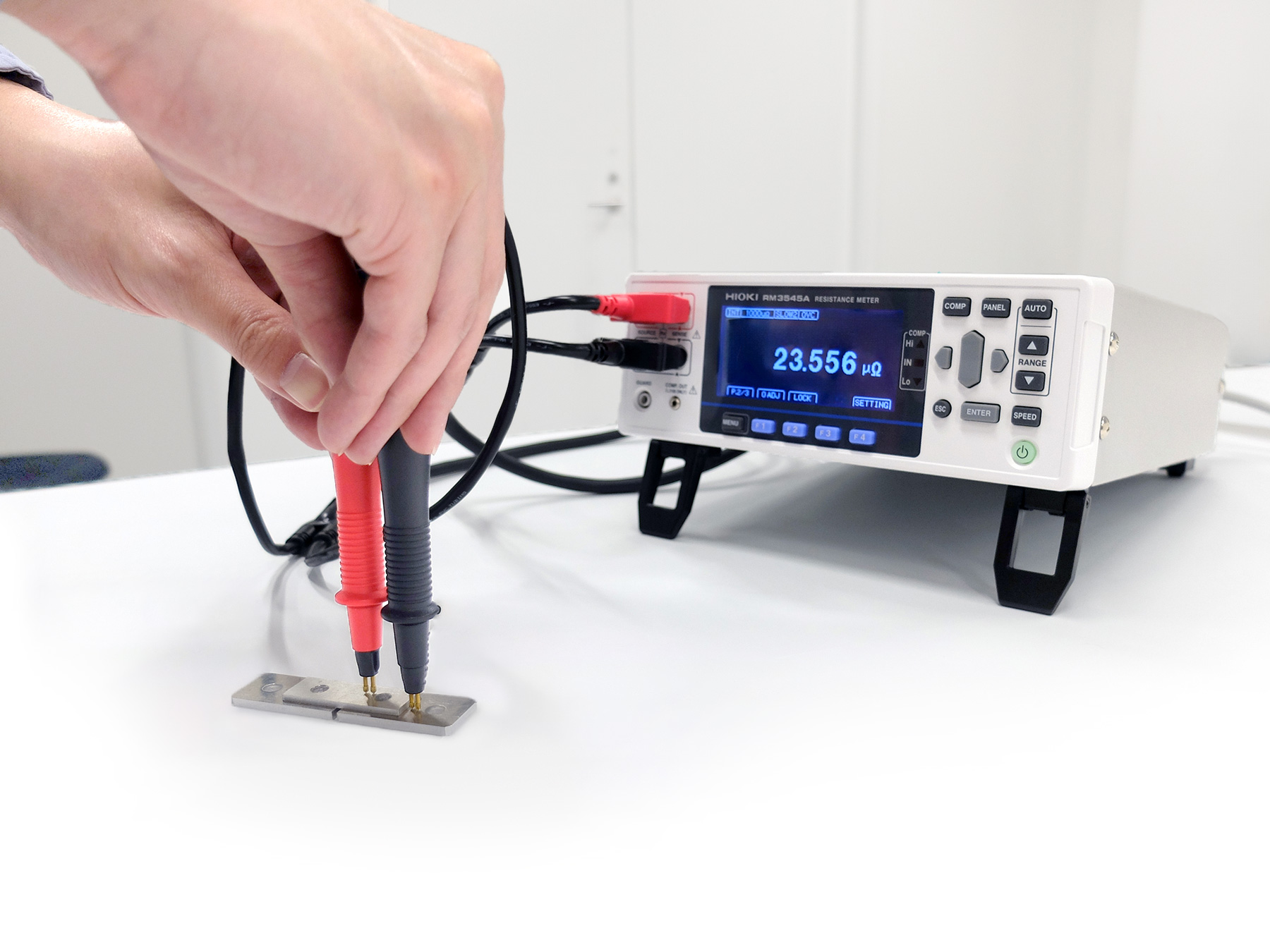 RM3545A-1 - Resistance meter