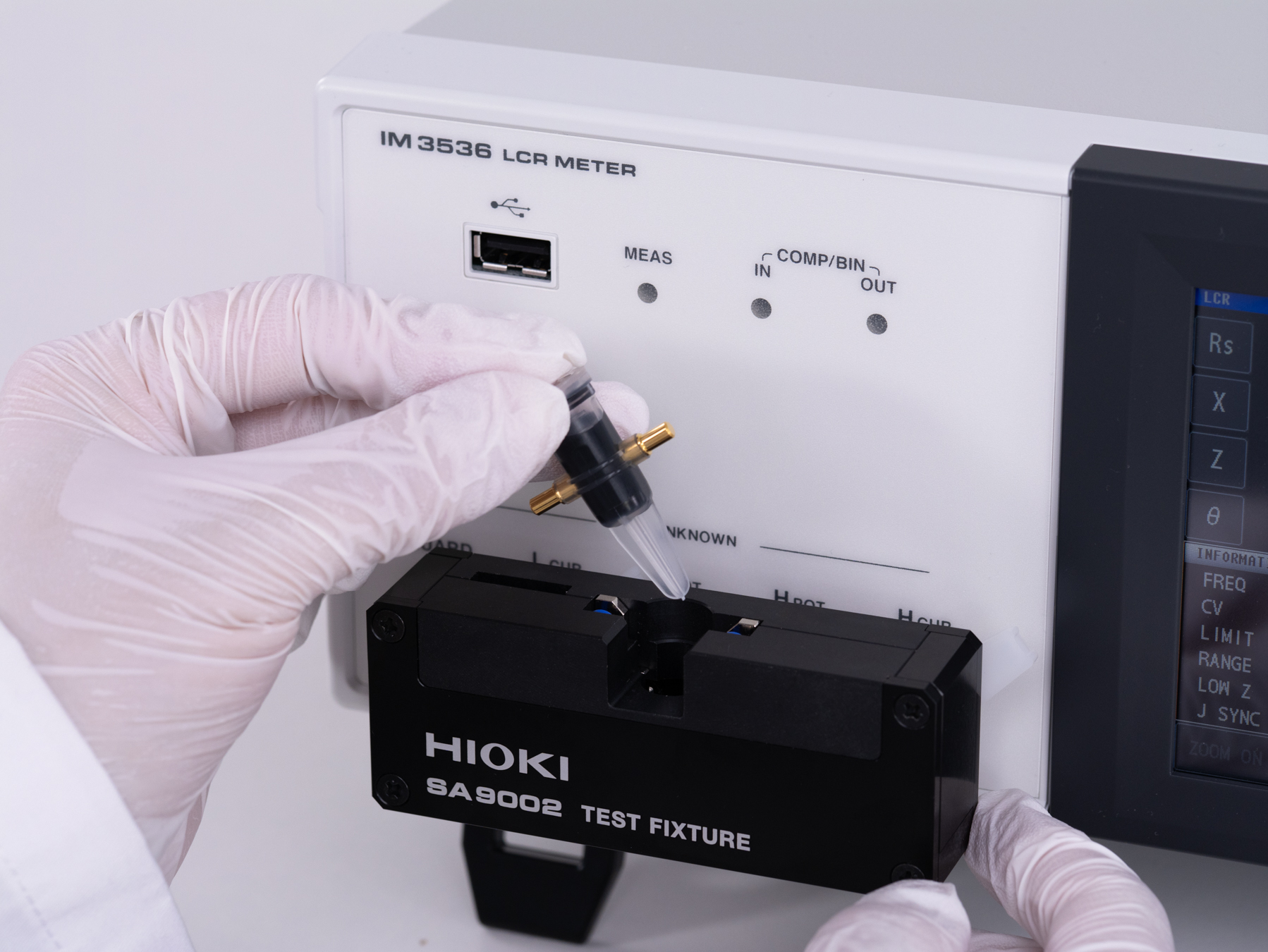 HIOKI SA9001-01 slurry sample container impedance measurement with IM3536