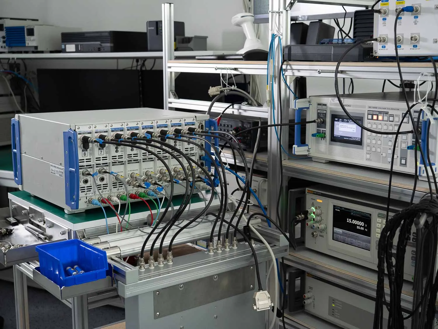HIOKI-After-Service-team-calibration-repair-17