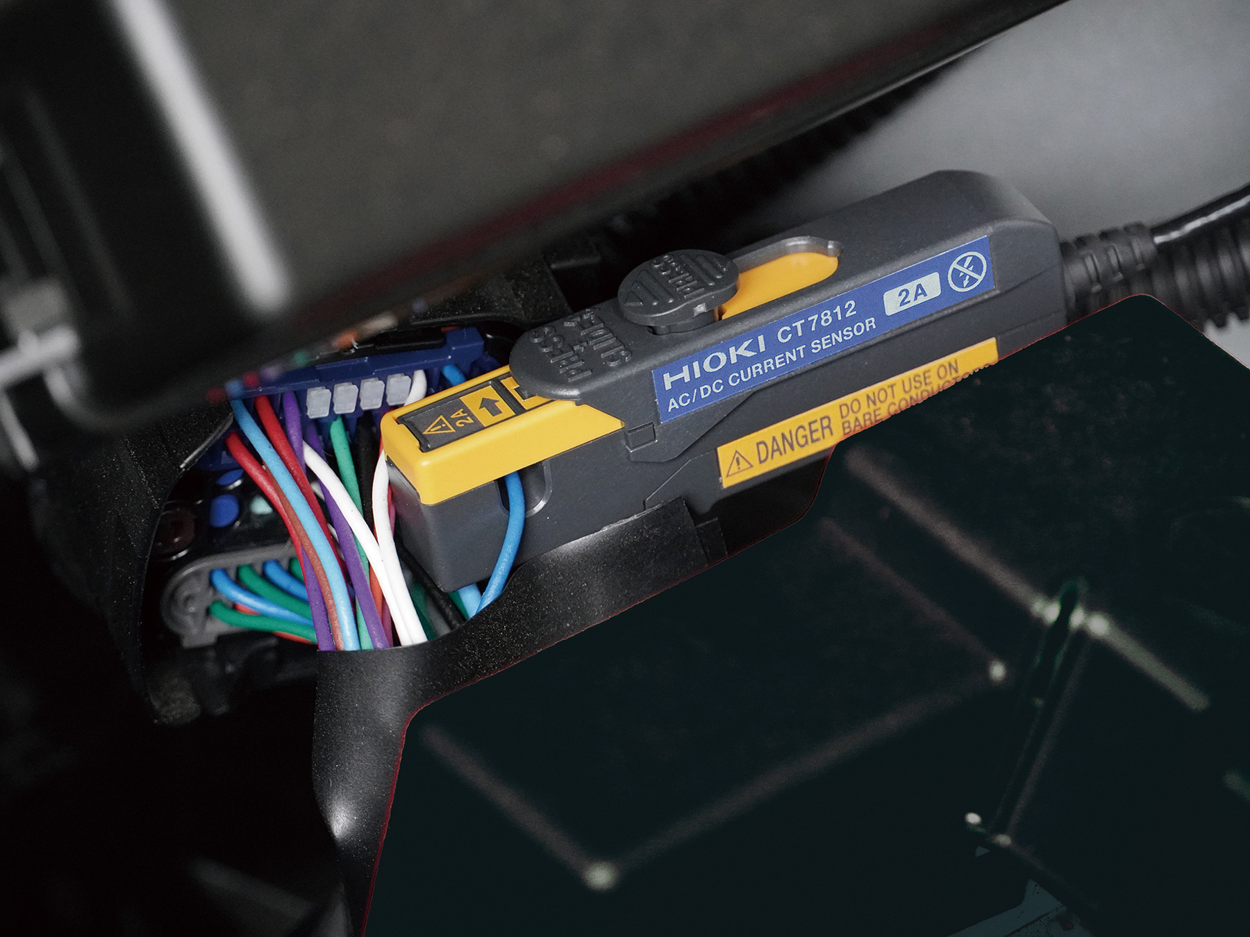 CT7812 - Ultra-compact AC/DC Current Probe, 2 A / 100 kHz
