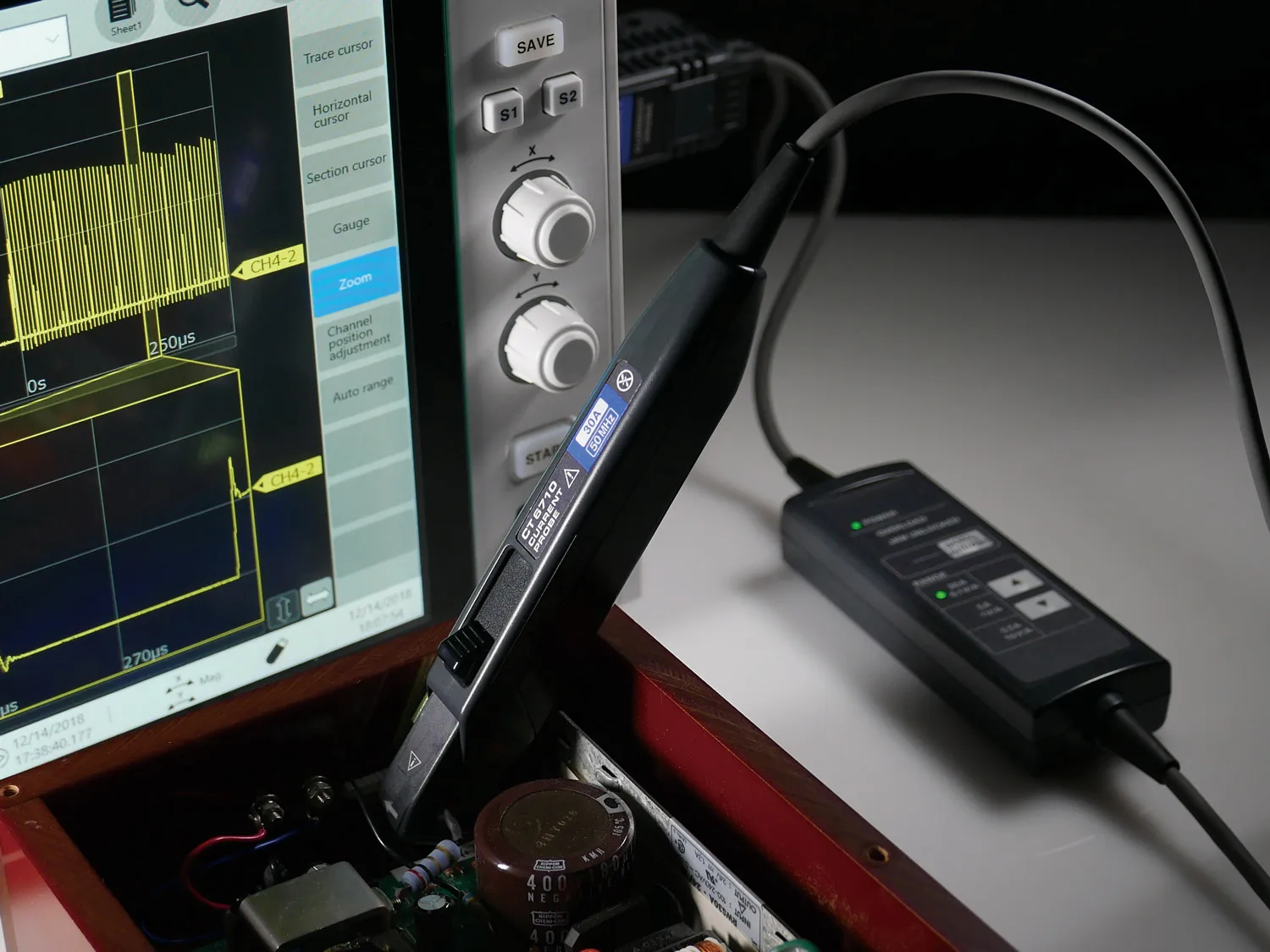 HIOKI CT6710 - AC/DC Mehrbereichs-Stromzange, 30 A / 50 MHz
