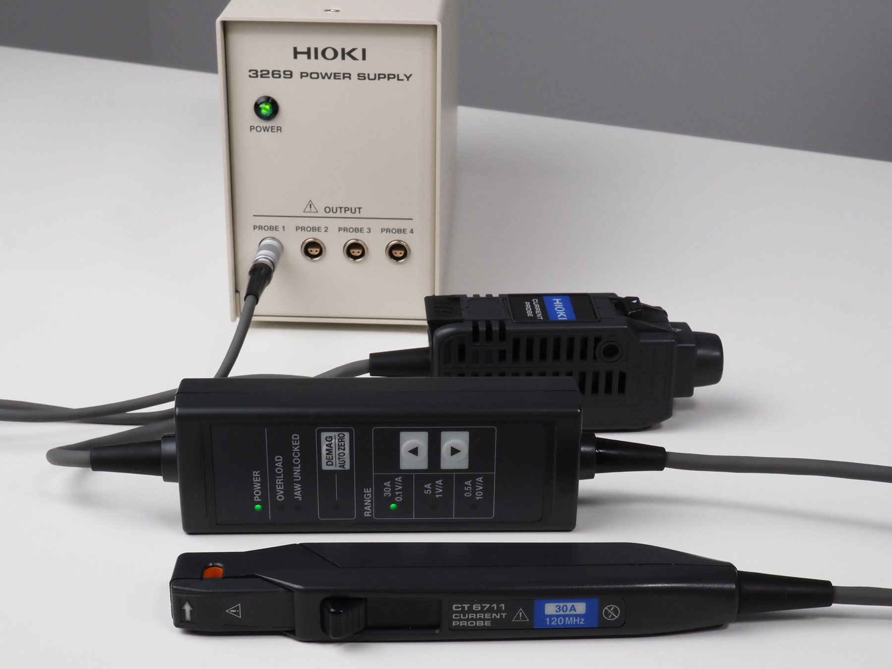 3269 - Power Supply for Current Probes, 2500 mA