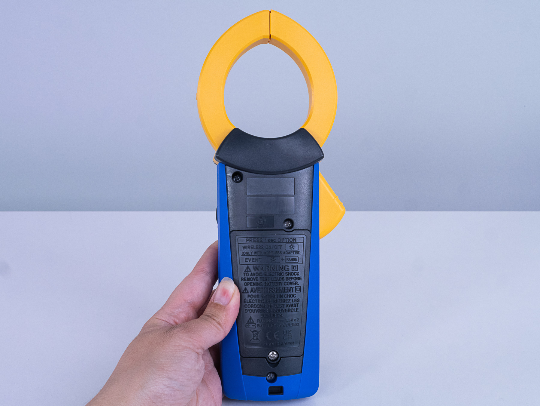 HIOKI CM4373-90 ac dc clamp multimeter bluetooth resistance capacitance continuity