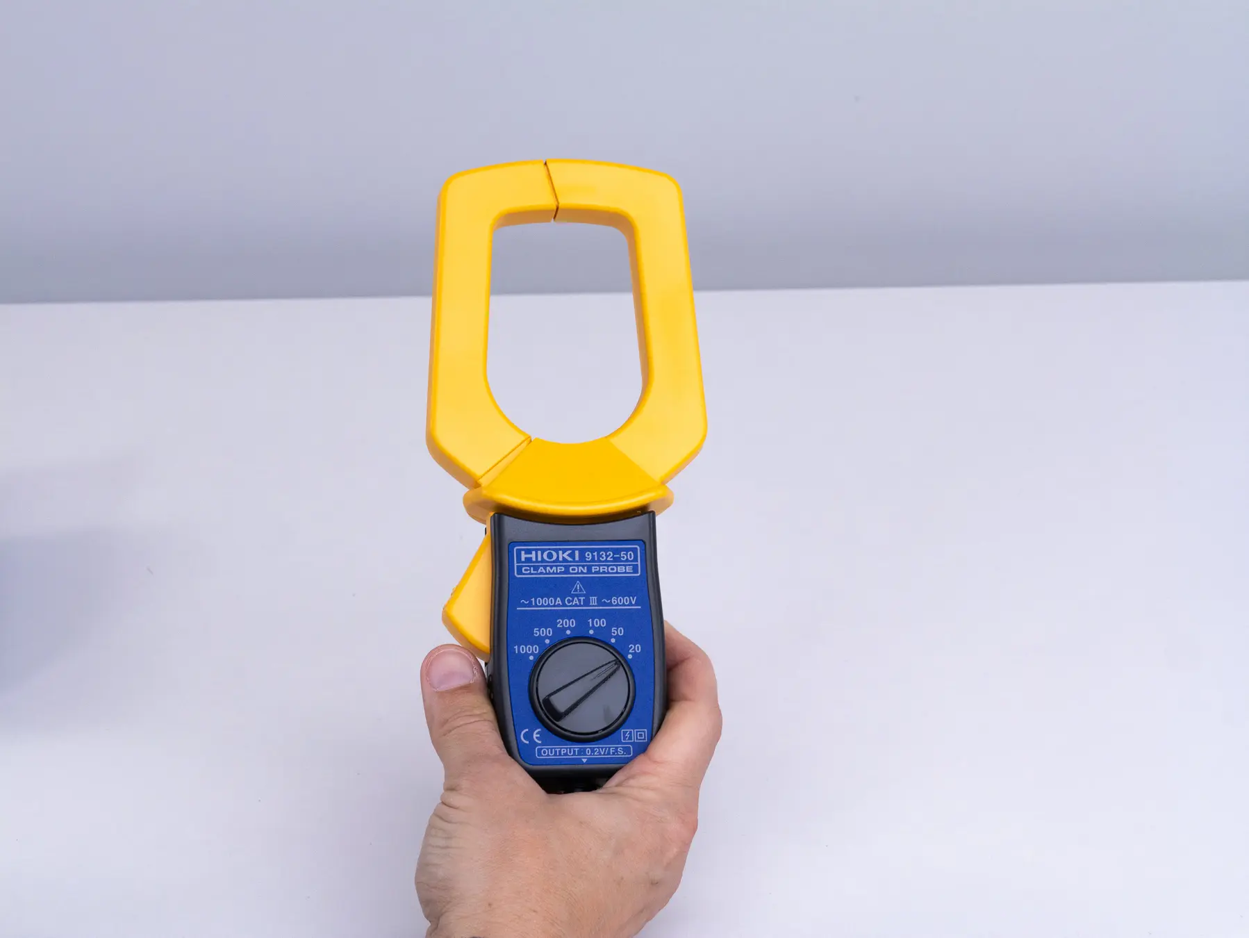 HIOKI 9132-50 ac multi range current clamp 1000a 1khz bnc output no external power