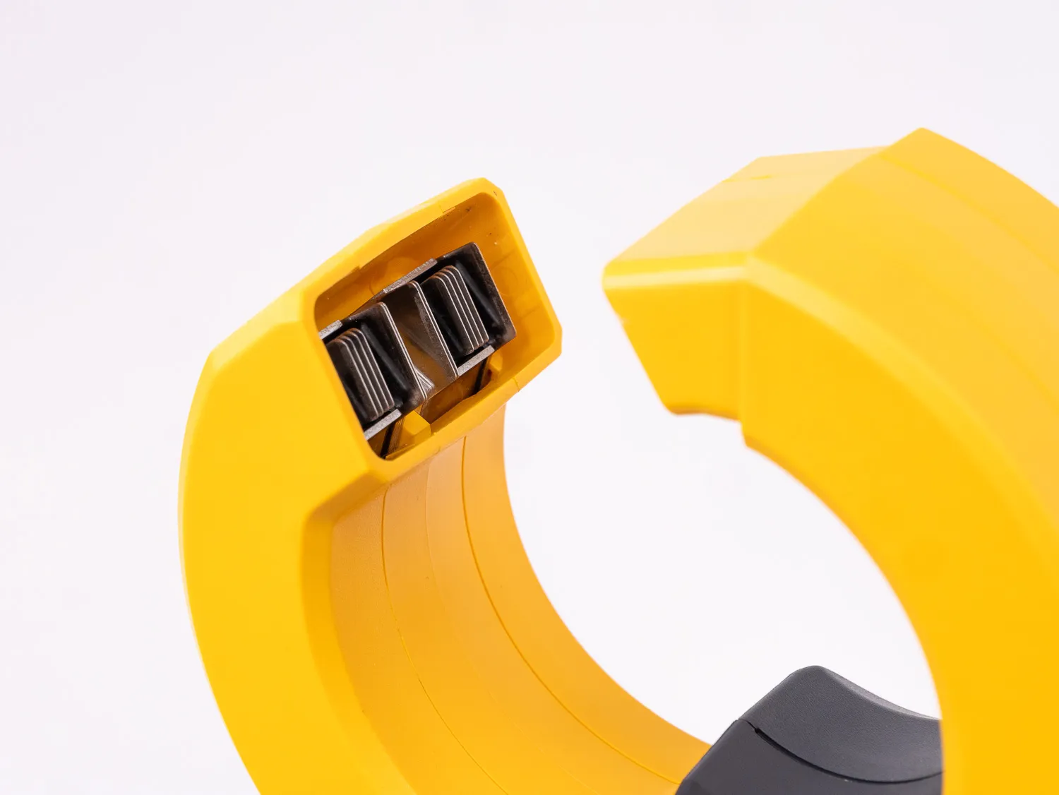 HIOKI FT6380-90 earth ground clamp 50 hz 60 hz filter close up