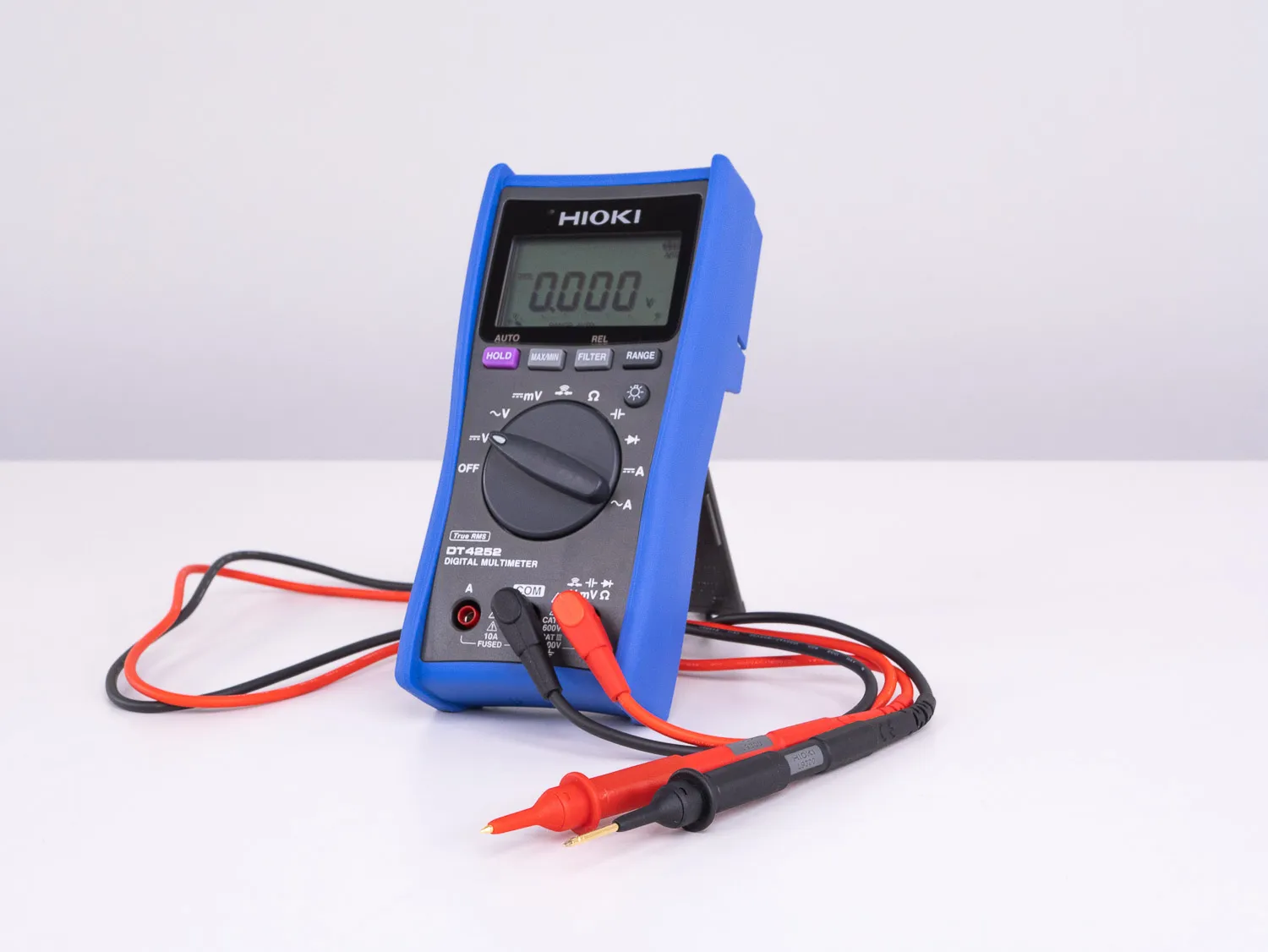 HIOKI DT4252 digital multimeter low DC voltages true RMS