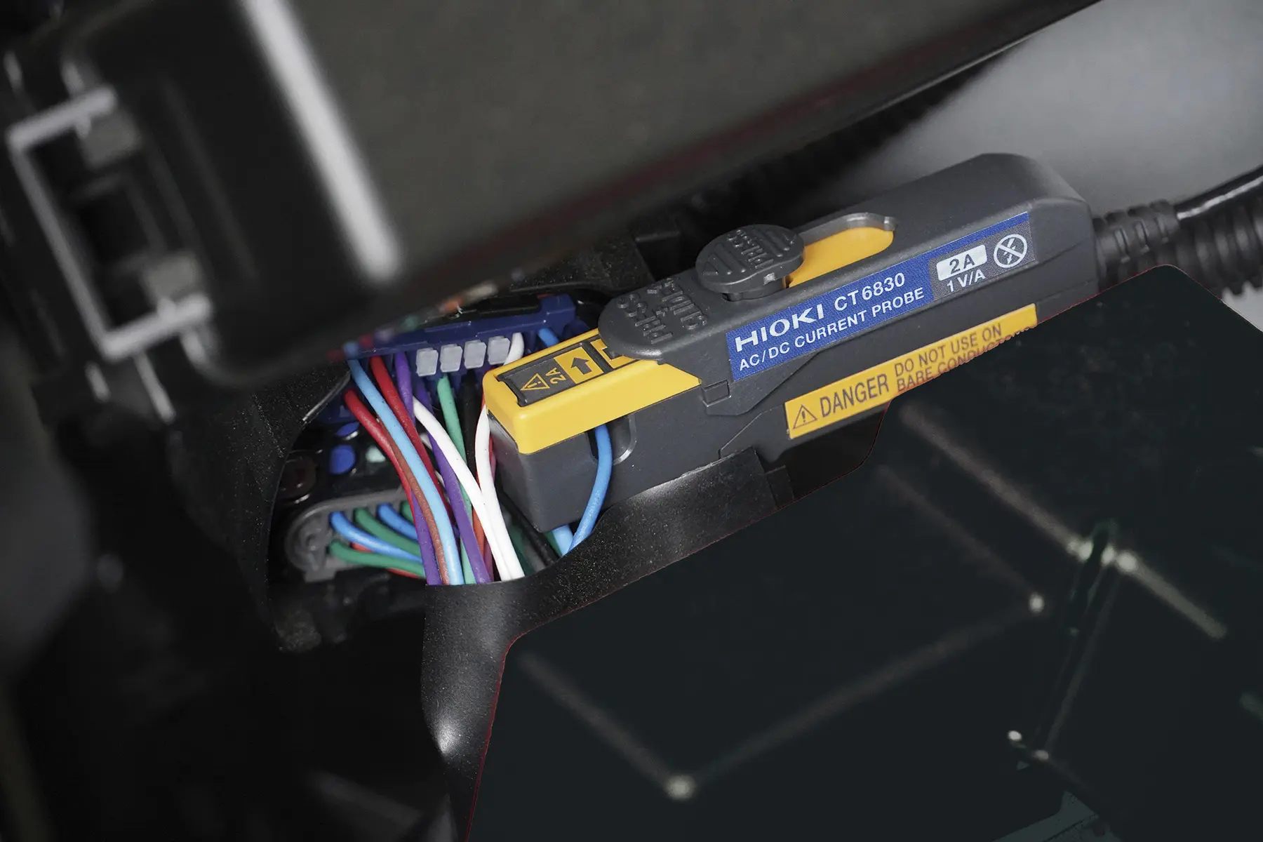 CT6830 - AC/DC Stromzange, Fluxgate, 2 A / 100 kHz