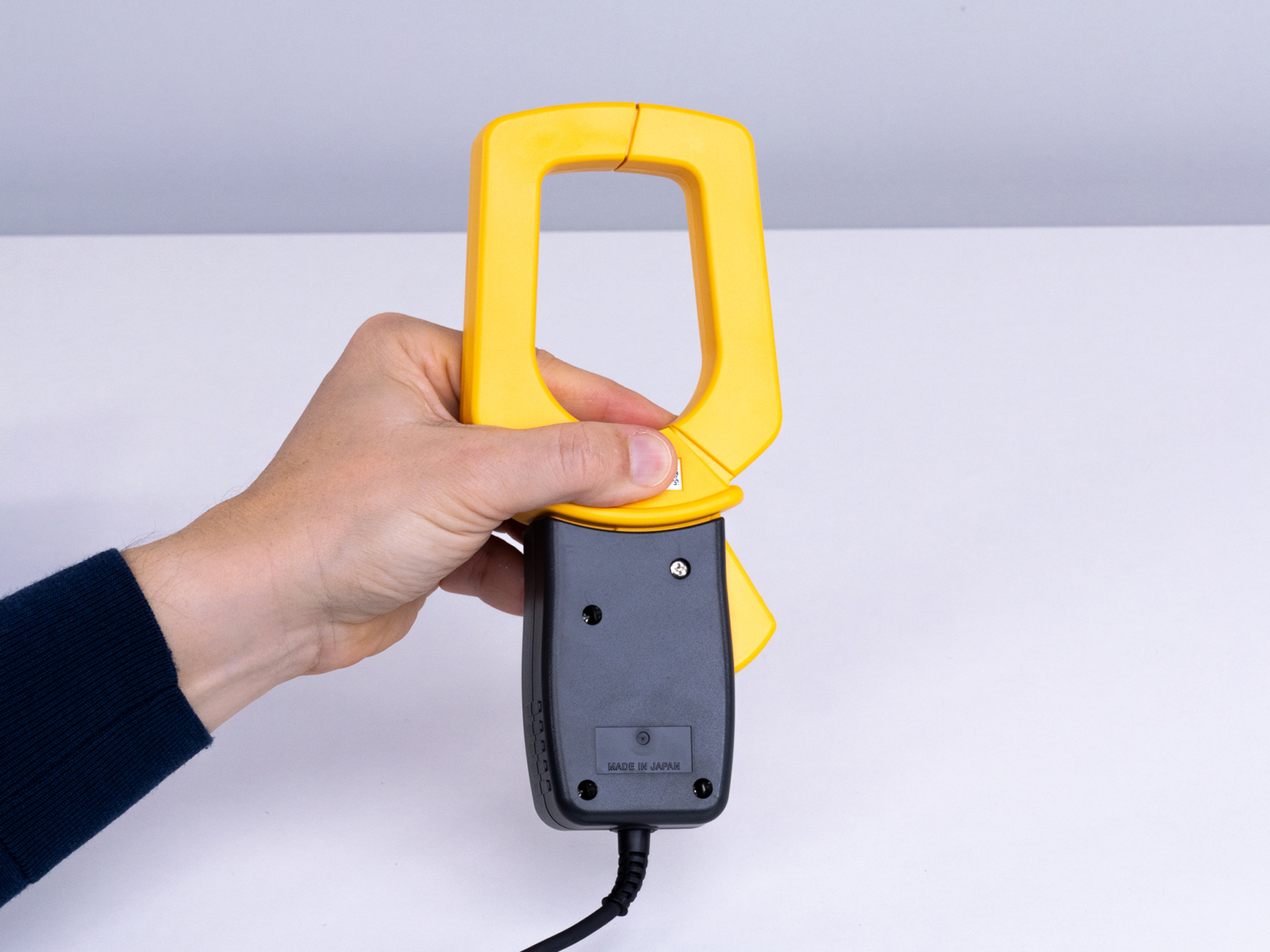 9132-50 - AC Multi-Range Current Clamp, 1000 A, 1 kHz, BNC Output