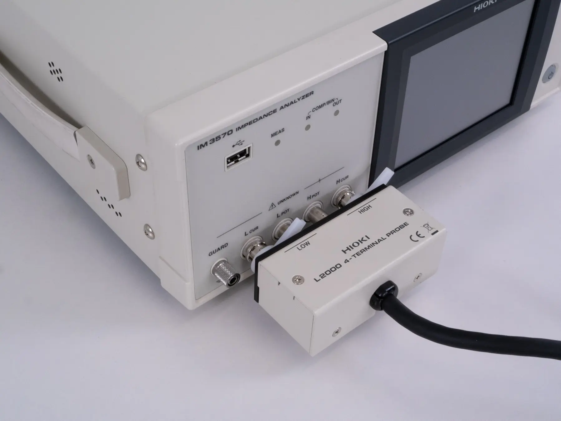 HIOKI IM3570 impedance analyzer 4hz to 5mhz with L2000 4 terminal probe 2