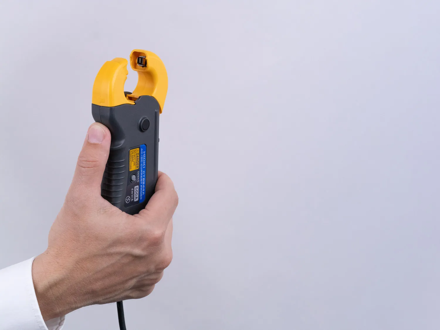 HIOKI CT6844A AC DC high accuracy current clamp 4 mV/A