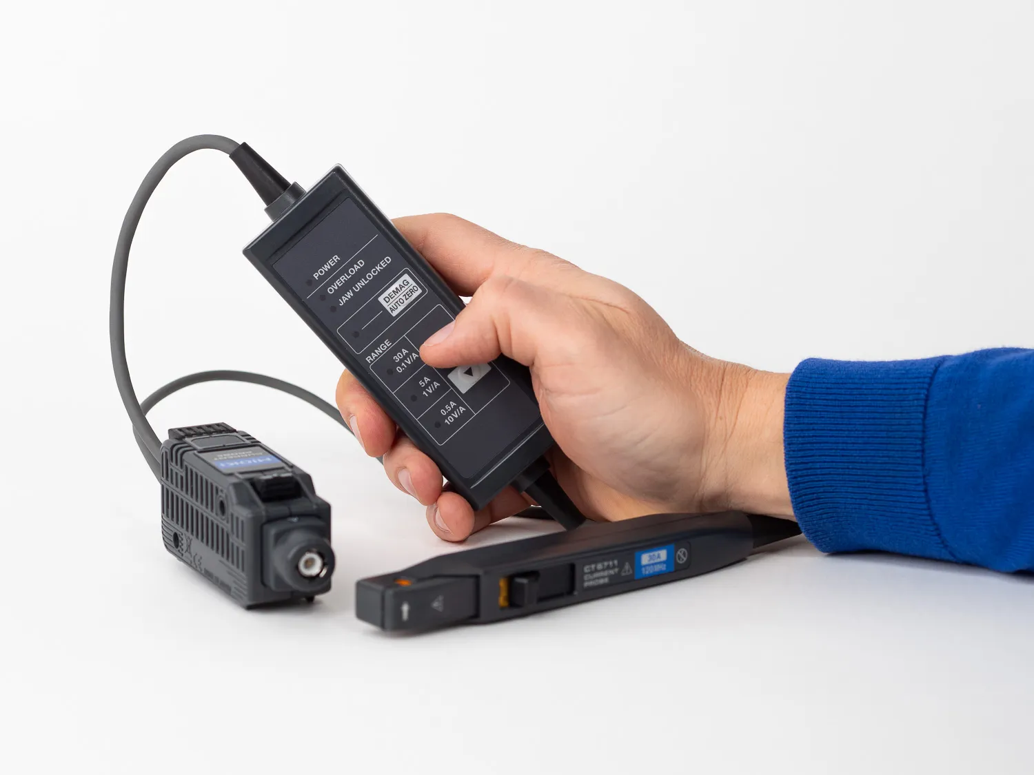 HIOKI CT6711 AC DC multi range current probe waveform measurement